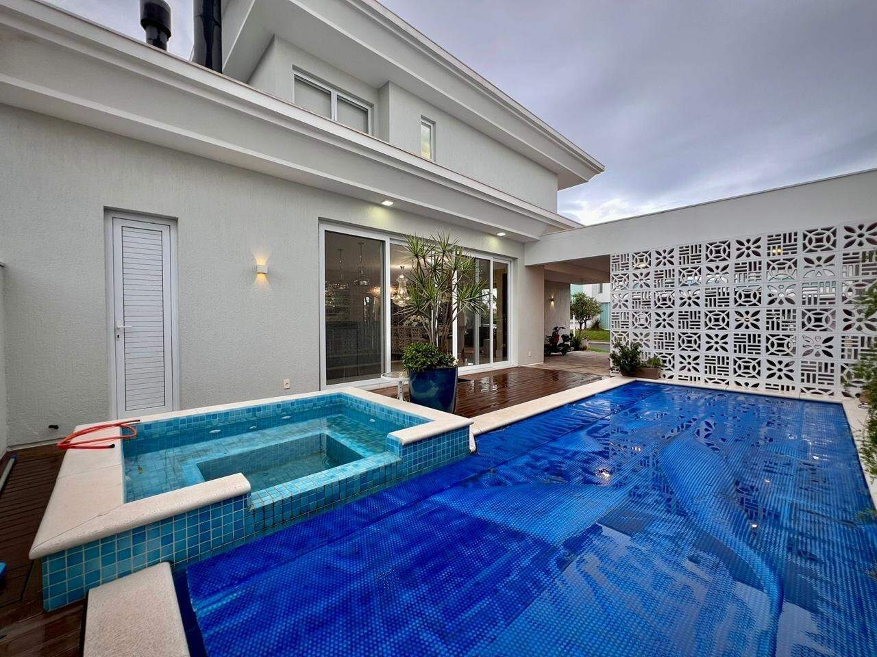 Casa em Condomínio à venda no Condado de Capão : 