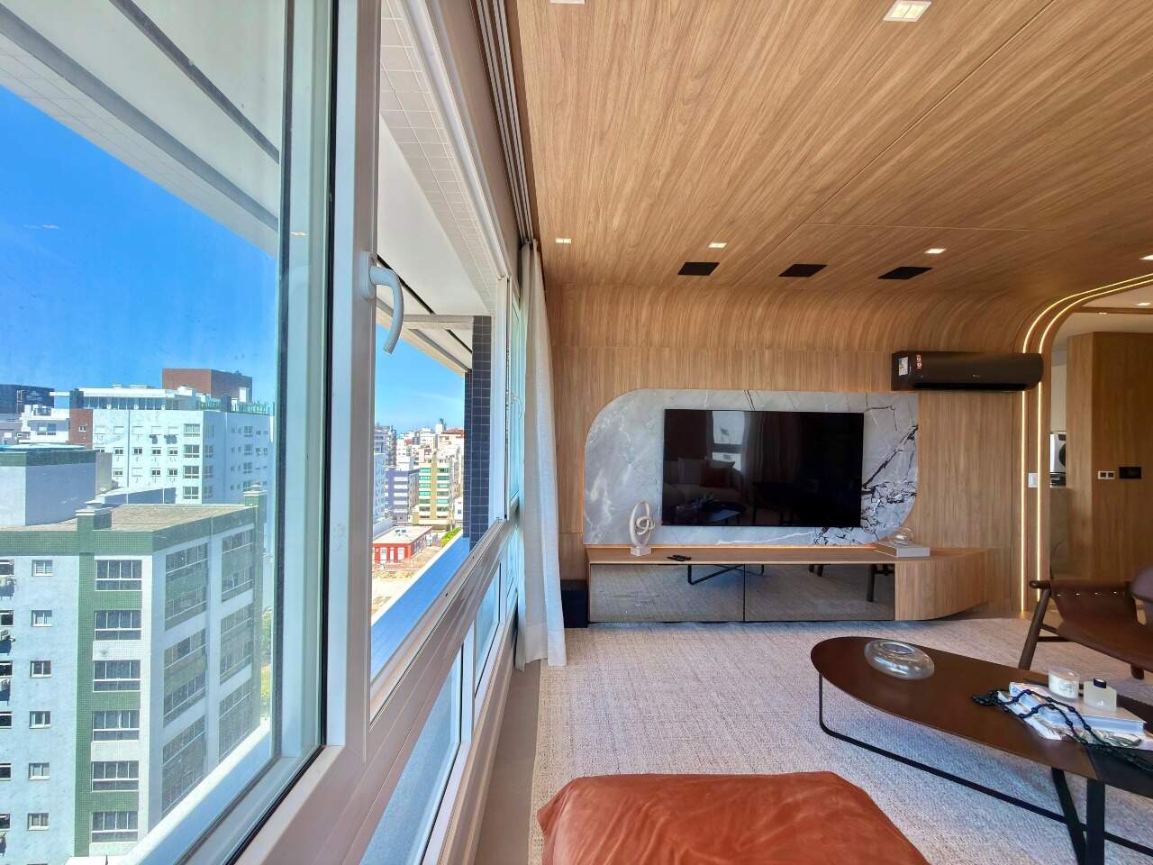 Apartamento à venda no Zona Nova: 