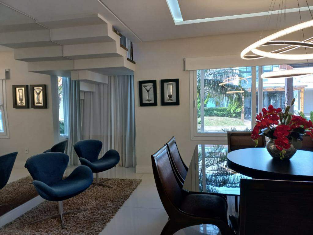 Casa em Condomínio à venda no Condado de Capão : 