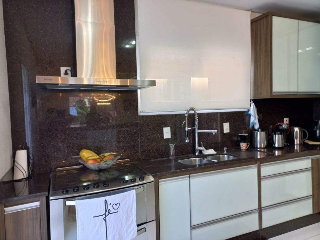 Casa em Condomínio à venda no Condado de Capão : 