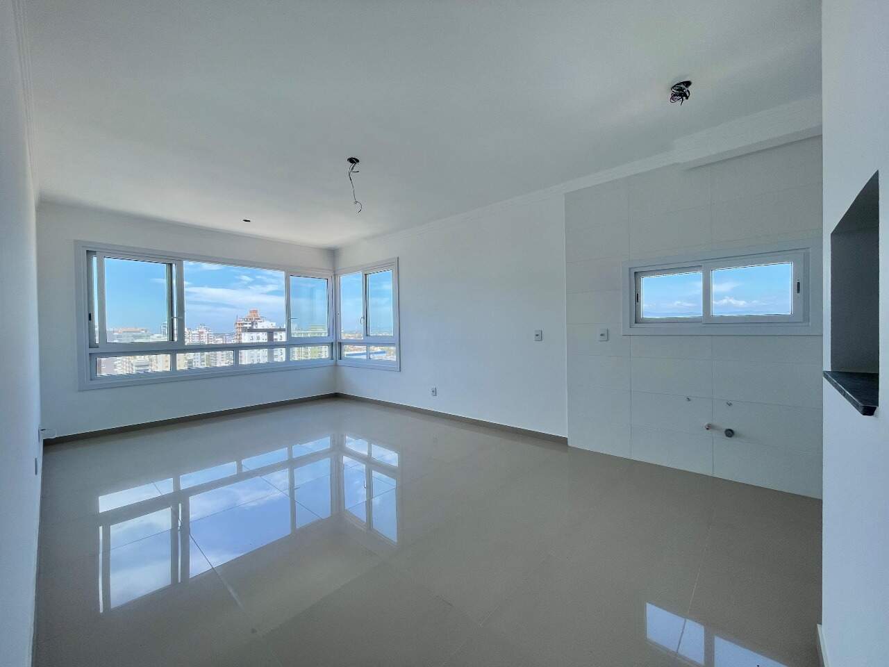 Apartamento à venda no Zona Nova: 