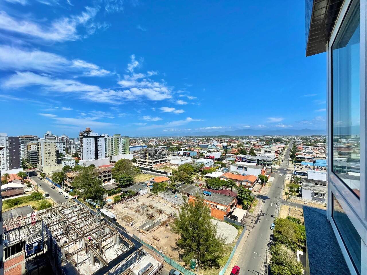 Apartamento à venda no Zona Nova: 