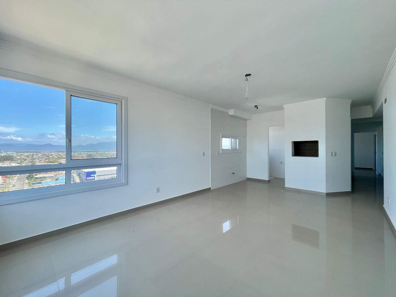 Apartamento à venda no Zona Nova: 