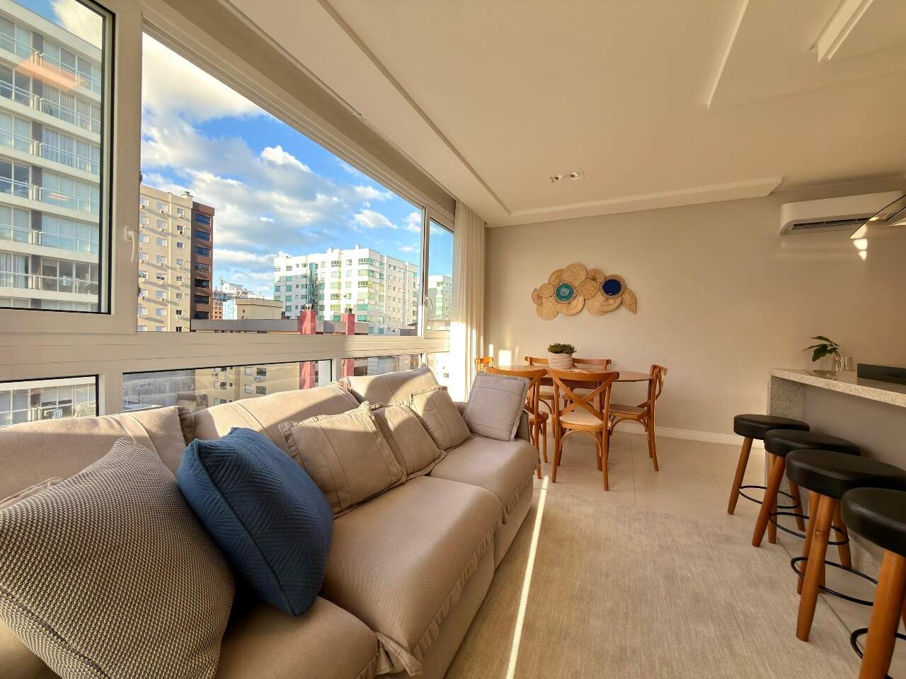 Apartamento à venda no Zona Nova: 