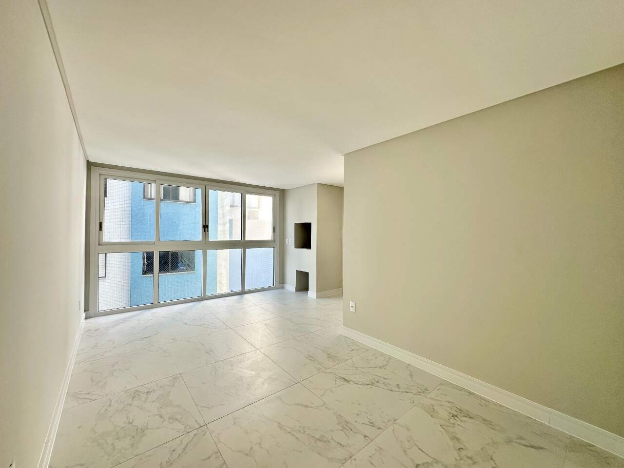 Apartamento à venda no Zona Nova: 
