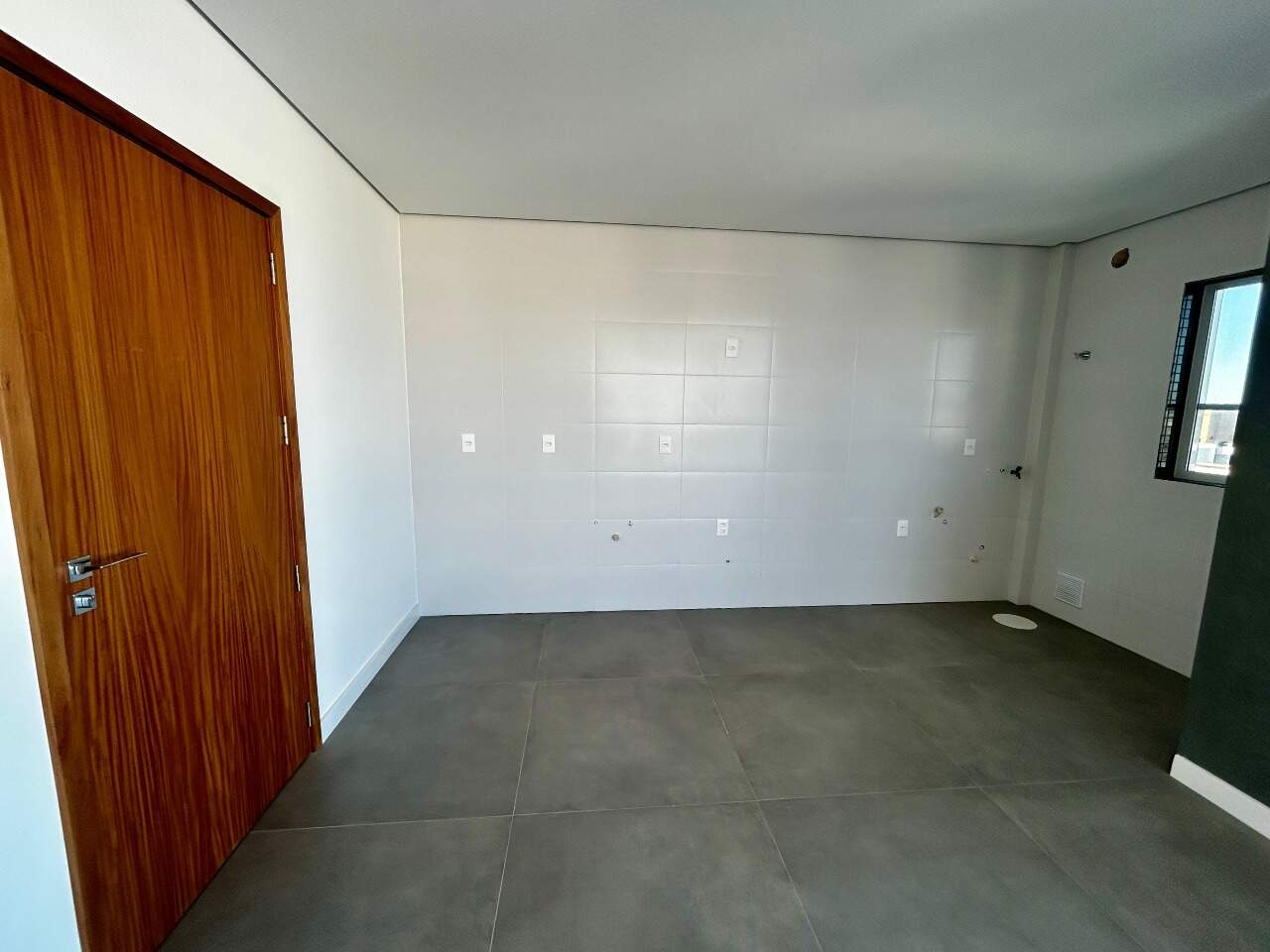 Apartamento à venda no Navegantes: 