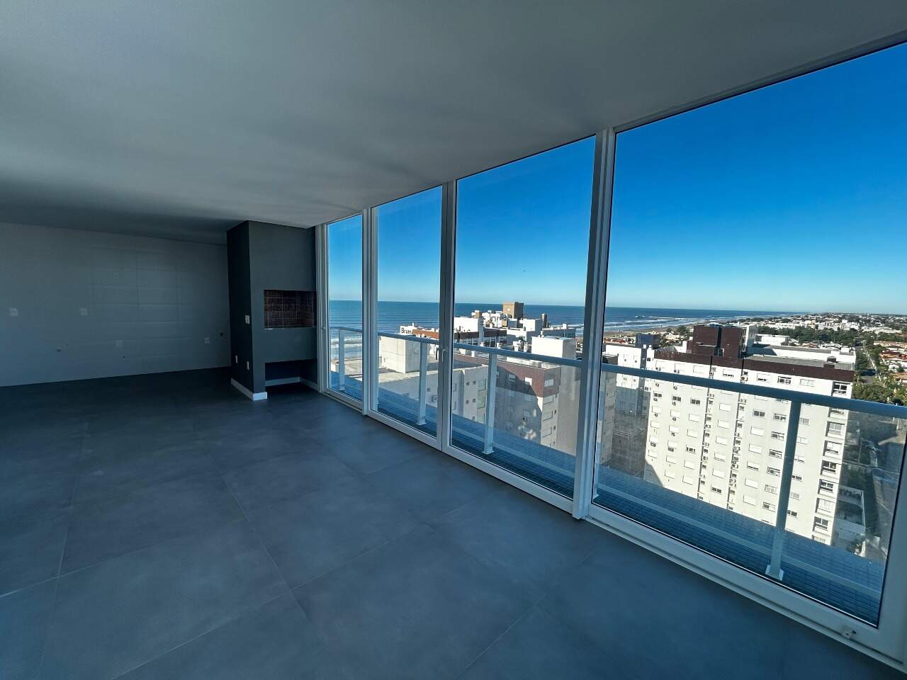 Apartamento à venda no Navegantes: 