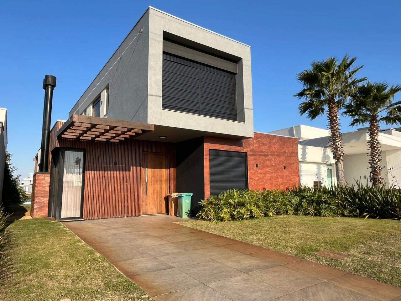 Casa em Condomínio à venda no Condominio Riviera: 