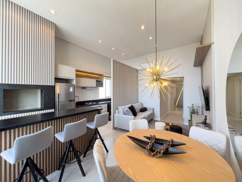 Apartamento à venda no Zona Nova: 