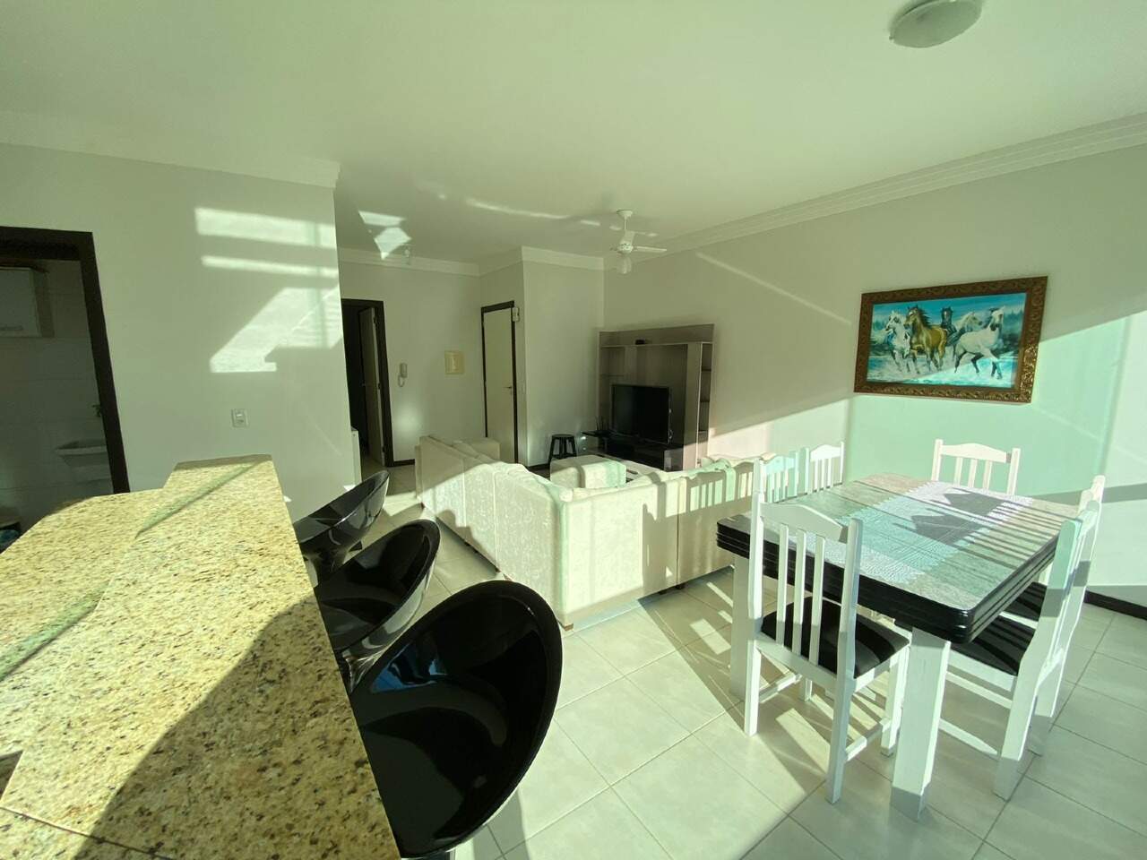 Apartamento à venda no Zona Nova: 