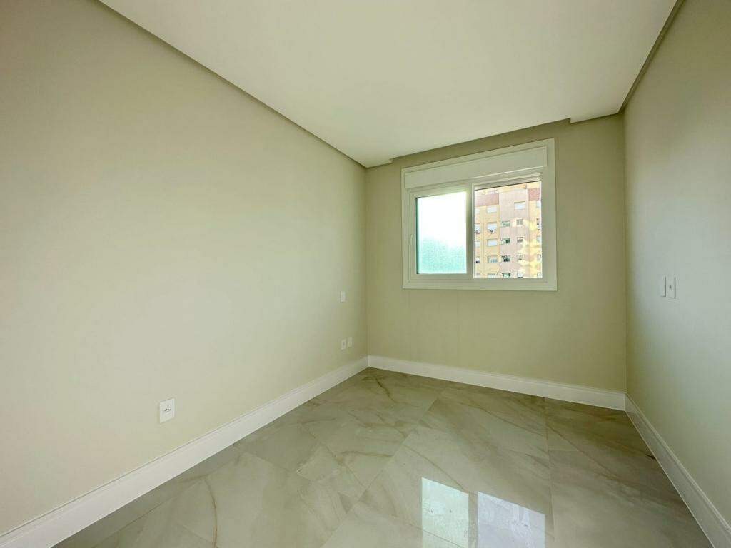 Apartamento à venda no Zona Nova: 