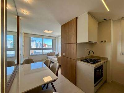 Apartamento à venda no Navegantes: 
