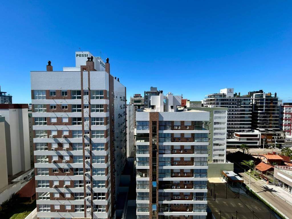 Apartamento à venda no Navegantes: 