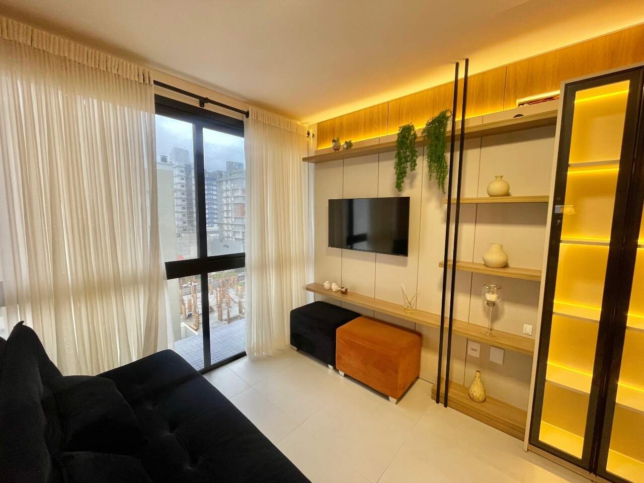 Apartamento à venda no Zona Nova: 