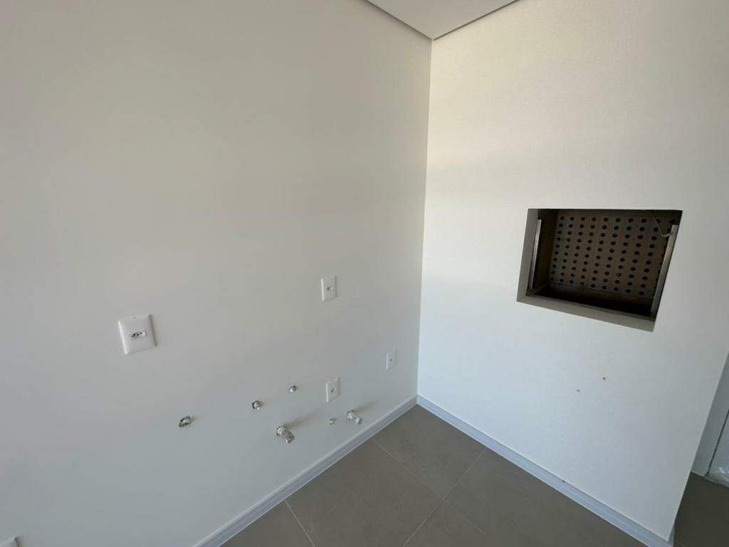 Apartamento à venda no Navegantes: 
