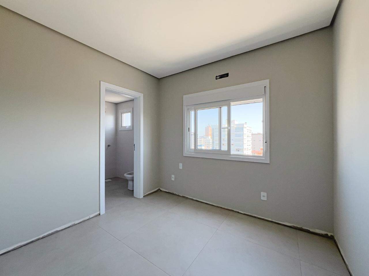 Apartamento à venda no Zona Nova: 