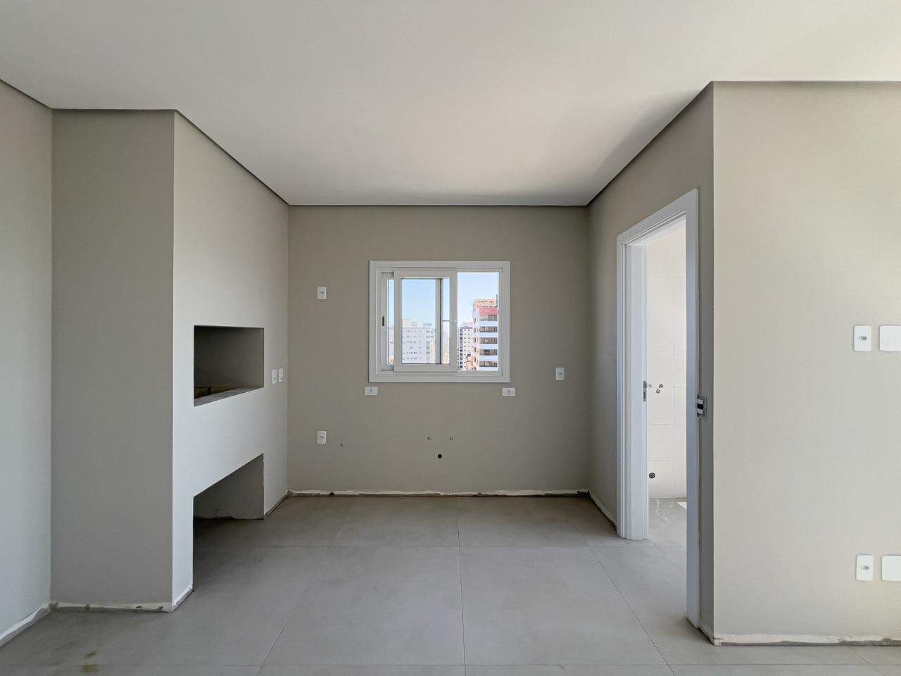 Apartamento à venda no Zona Nova: 