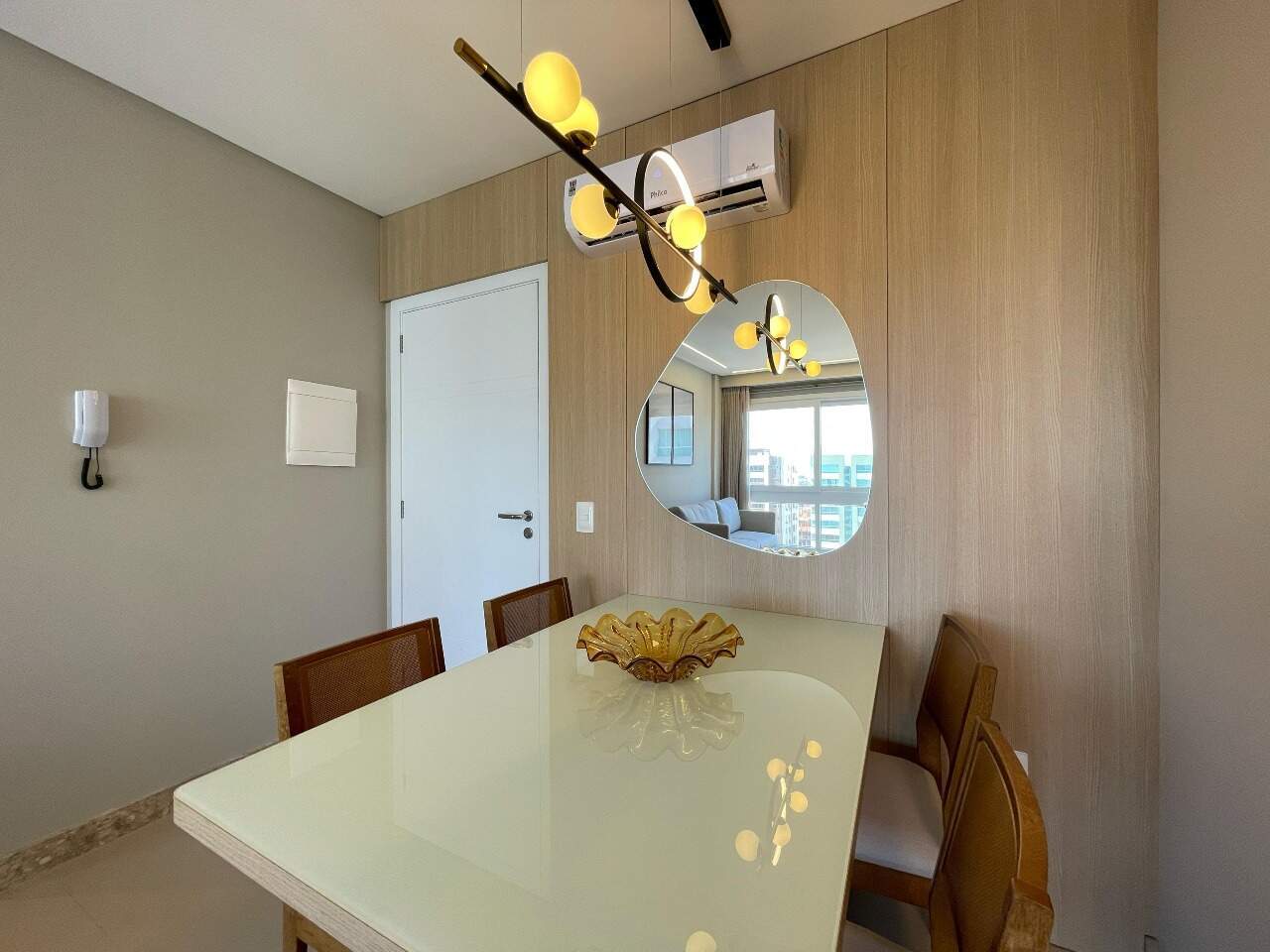 Apartamento à venda no Zona Nova: 