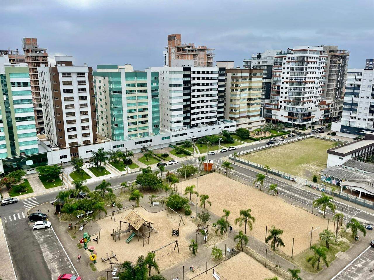 Apartamento à venda no Zona Nova: 