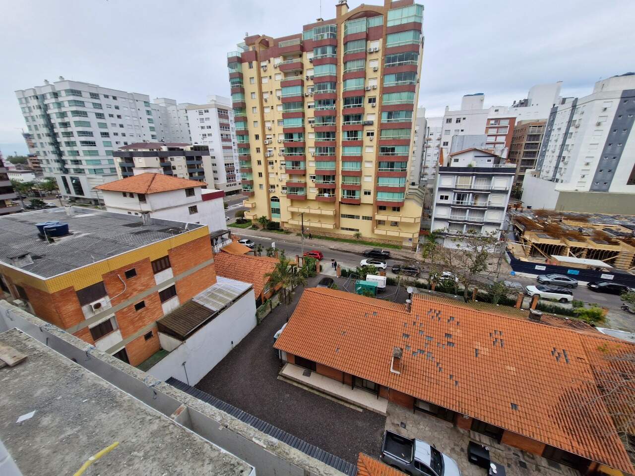 Apartamento à venda no Zona Nova: 