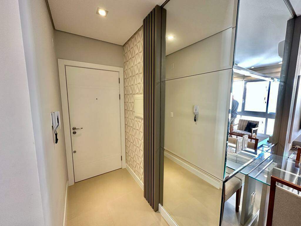 Apartamento à venda no Navegantes: 