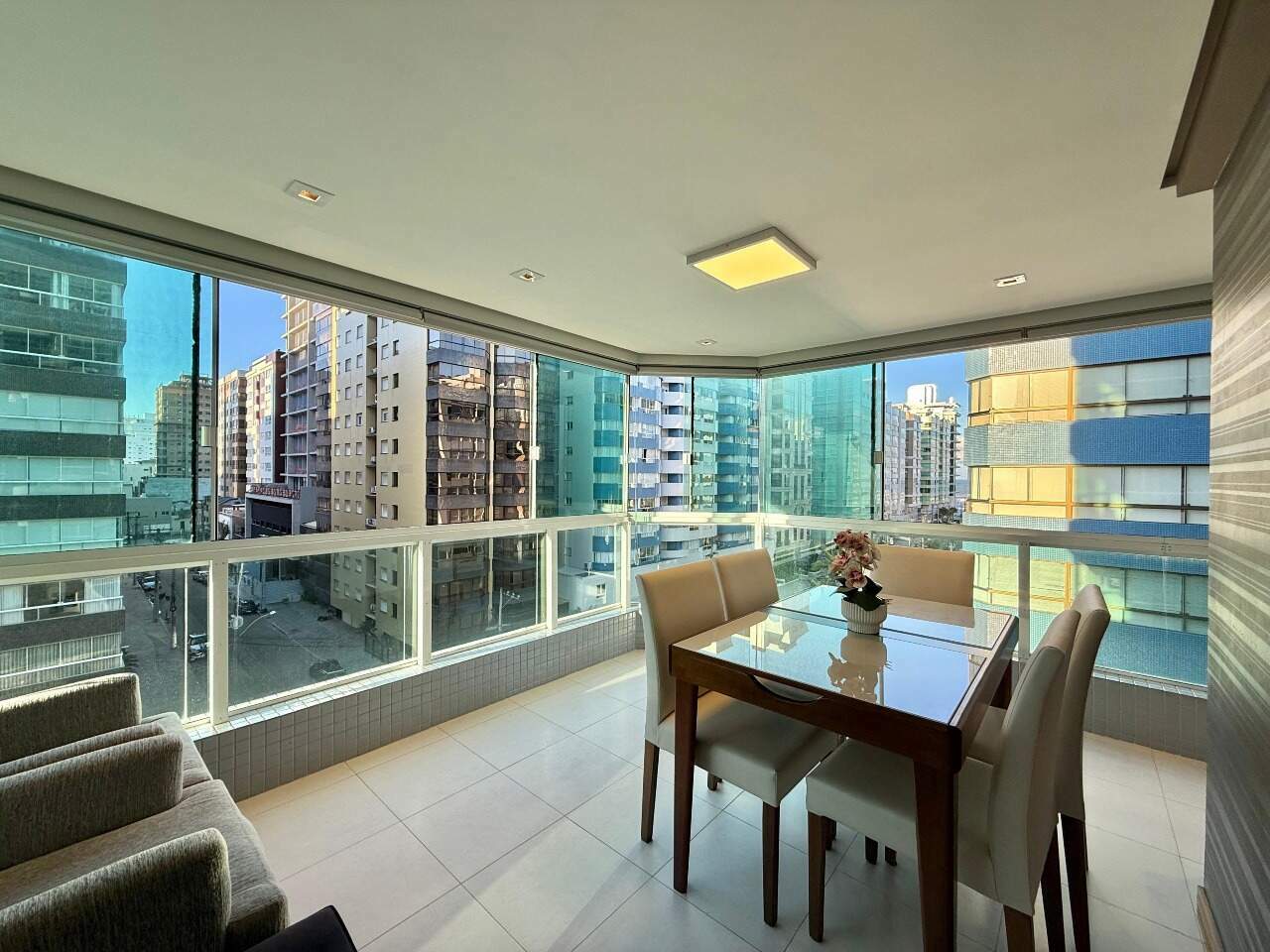 Apartamento à venda no Navegantes: 
