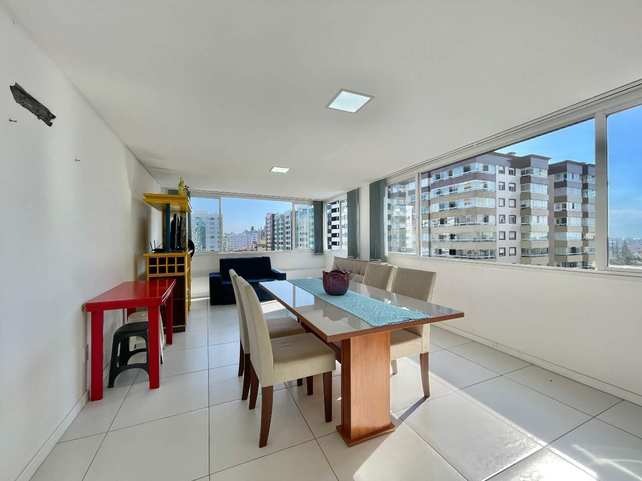 Apartamento à venda no Zona Nova: 