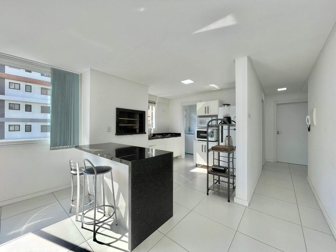 Apartamento à venda no Zona Nova: 