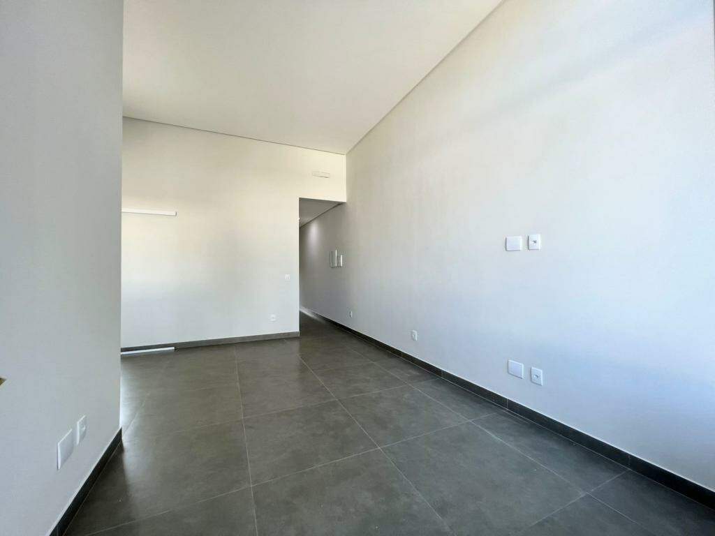 Casa à venda no Zona Nova: 