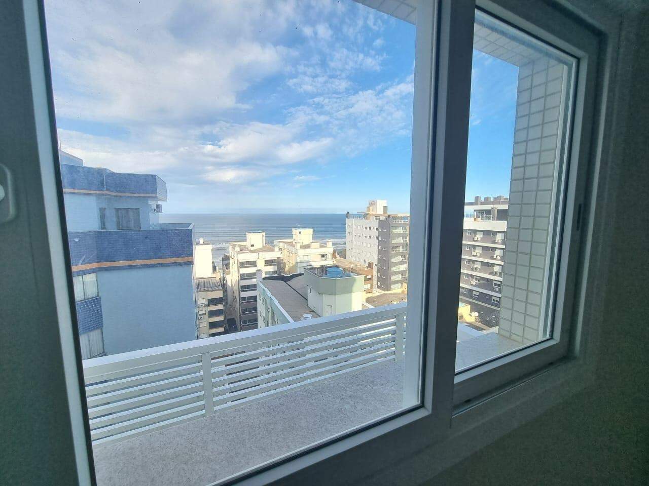 Apartamento à venda no Zona Nova: 