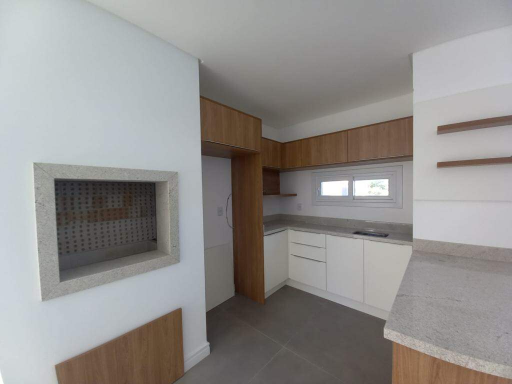 Casa à venda no Jardim Beira Mar: 