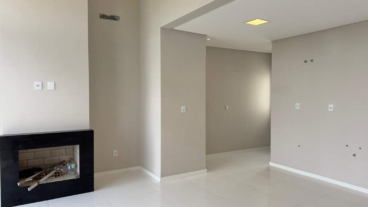 Casa à venda no Jardim Beira Mar: 