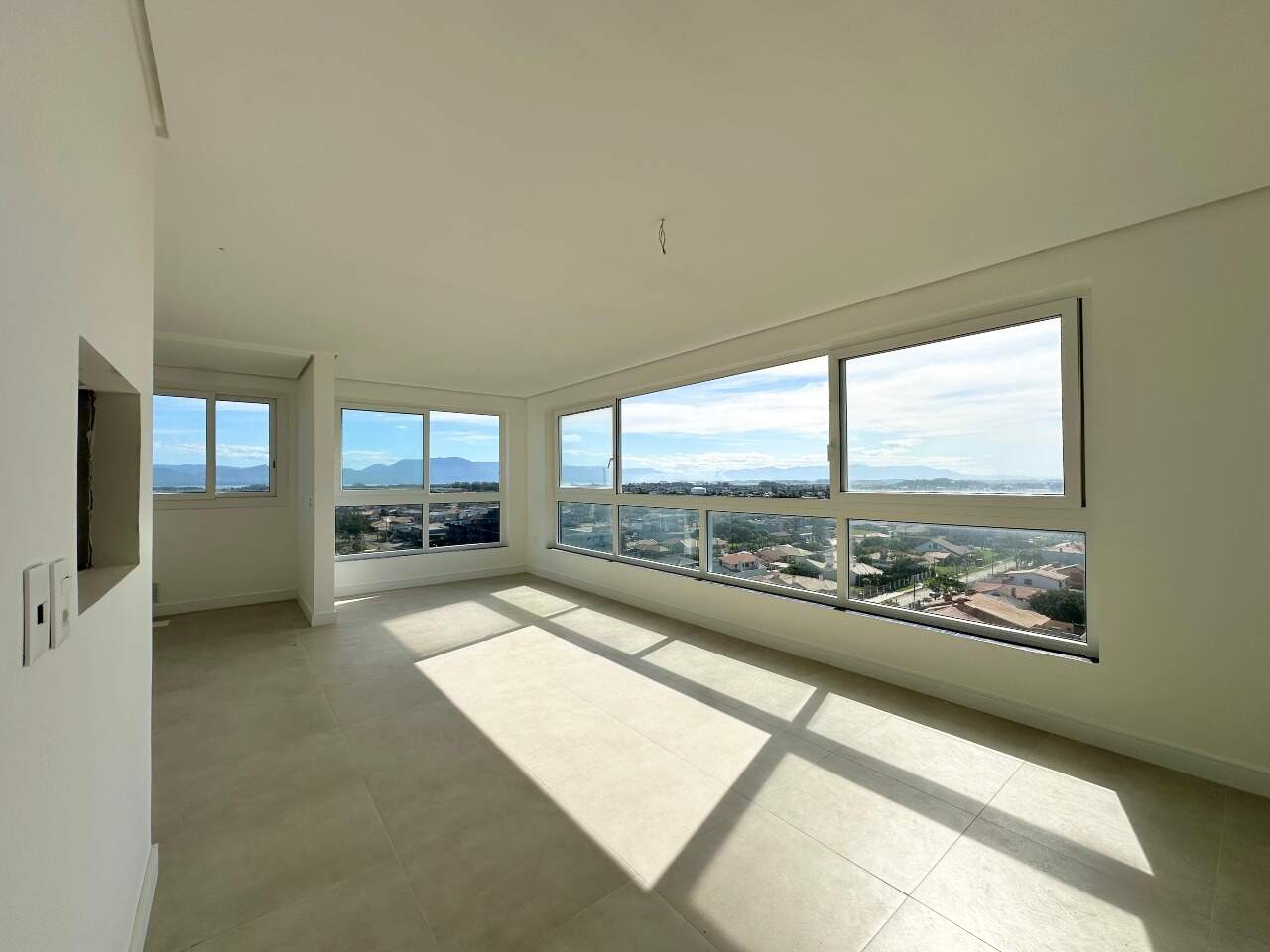 Apartamento à venda no Zona Nova: 