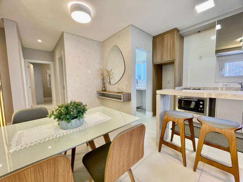 Apartamento à venda no Zona Nova: 