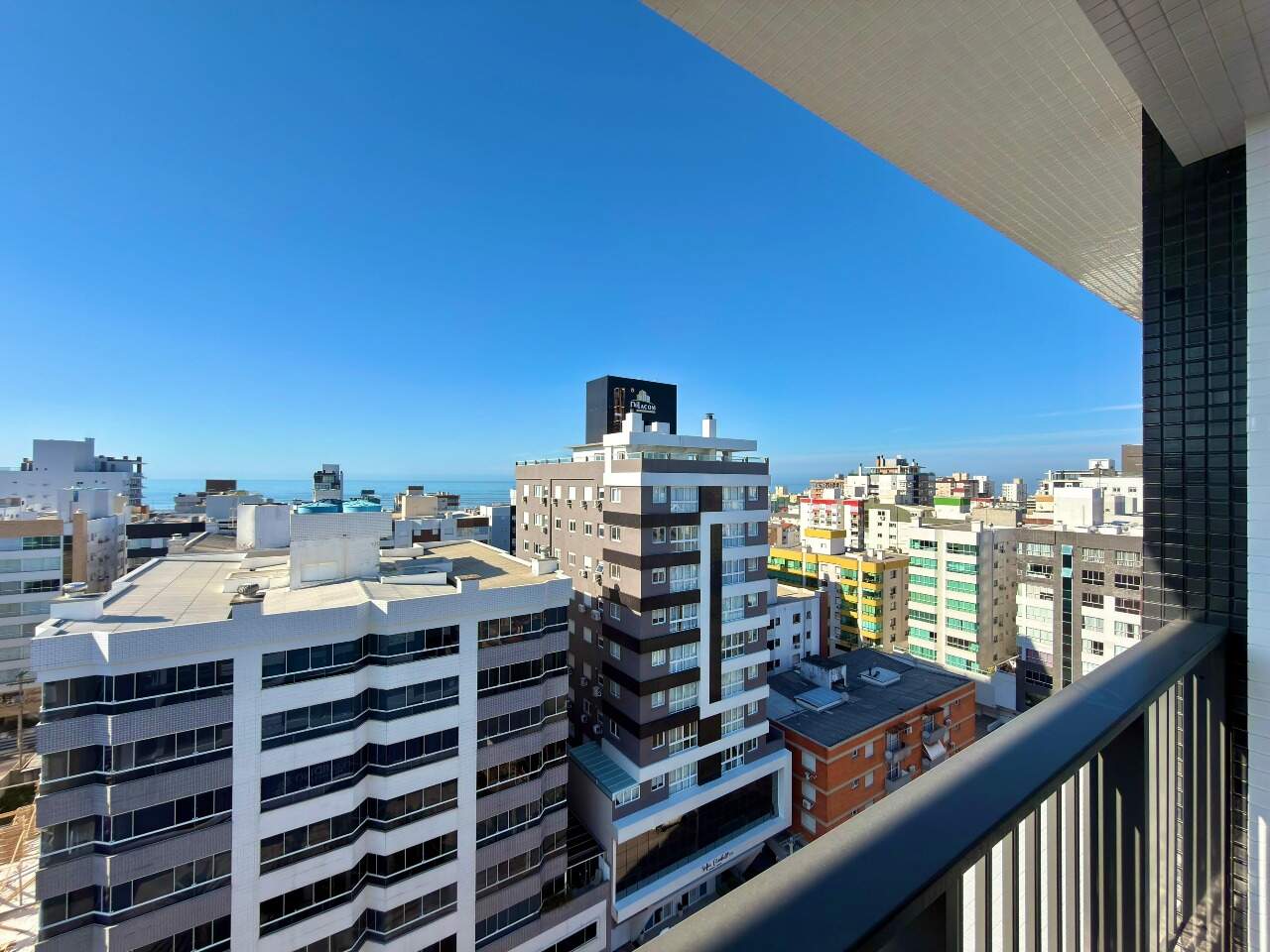 Apartamento à venda no Zona Nova: 