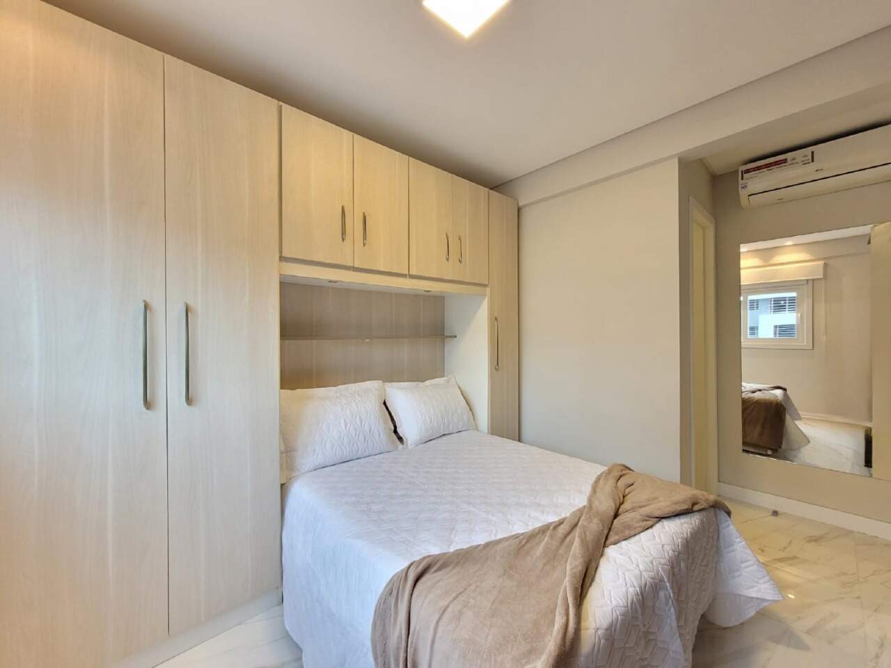 Apartamento à venda no Zona Nova: 