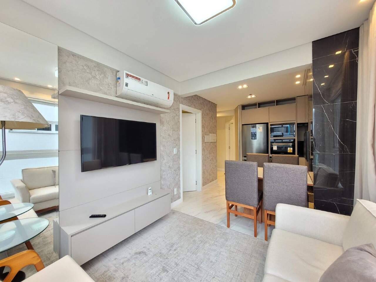 Apartamento à venda no Zona Nova: 