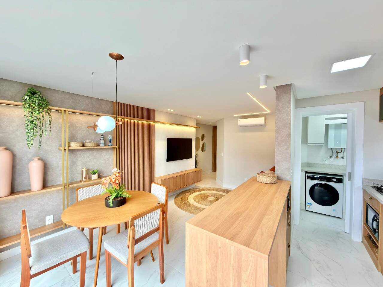 Apartamento à venda no Zona Nova: 