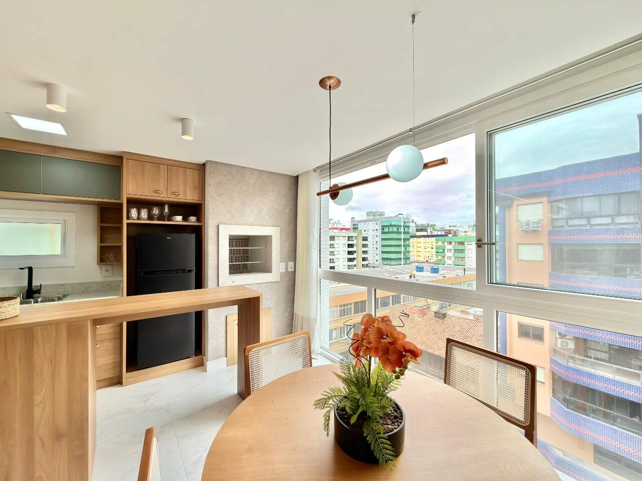 Apartamento à venda no Zona Nova: 
