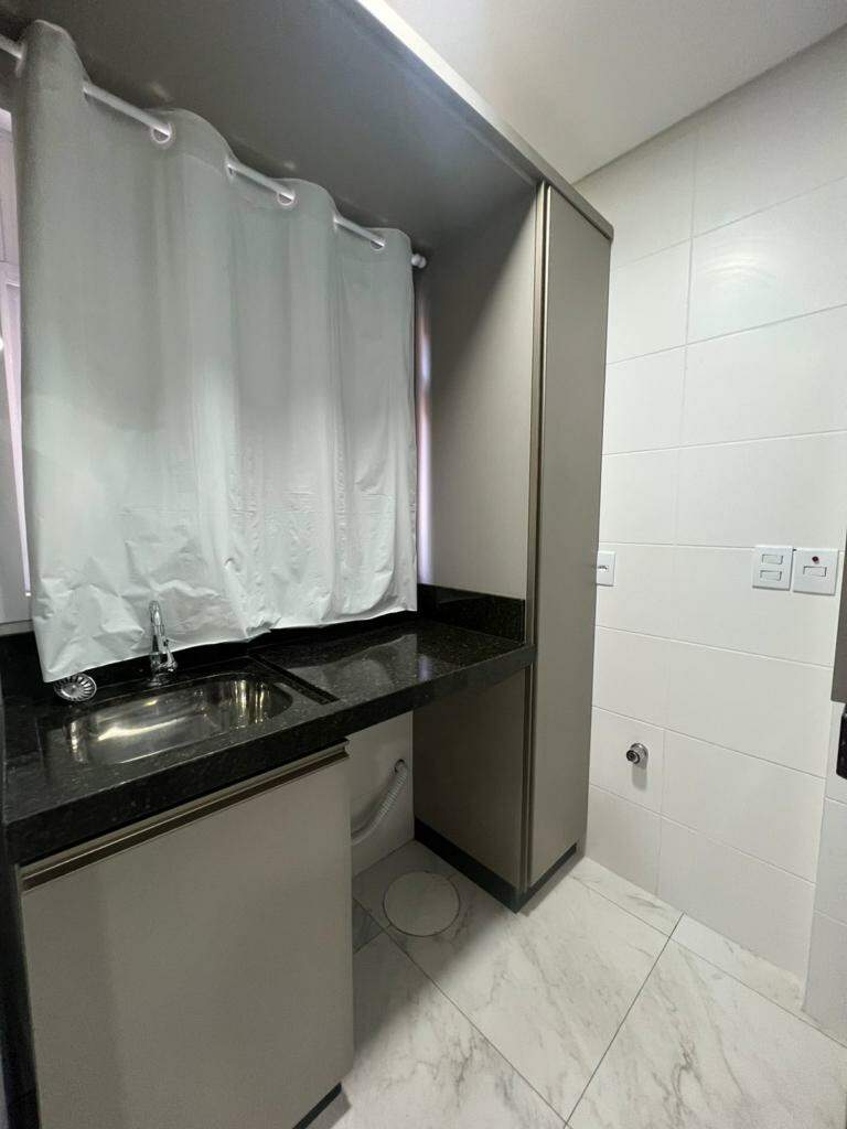 Apartamento à venda no Zona Nova: 