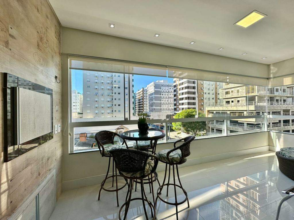Apartamento à venda no Navegantes: 