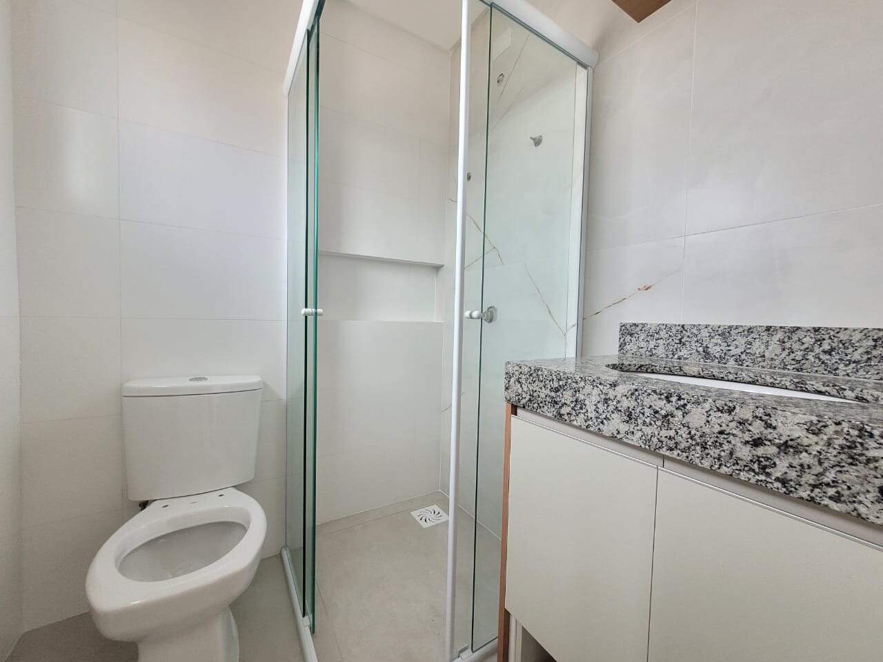 Apartamento à venda no Zona Nova: 