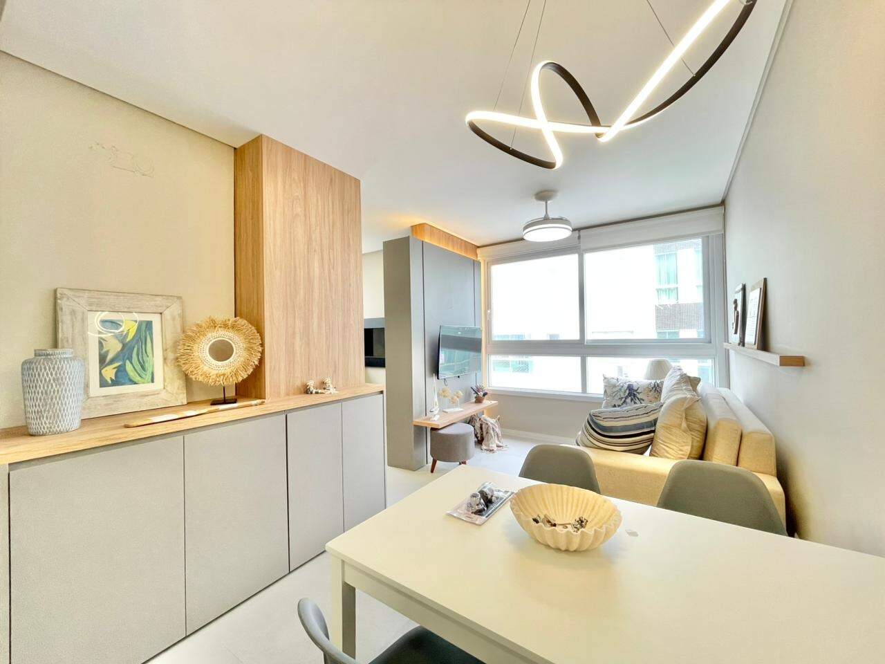 Apartamento à venda no Zona Nova: 