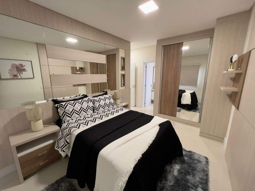 Apartamento à venda no Navegantes: 