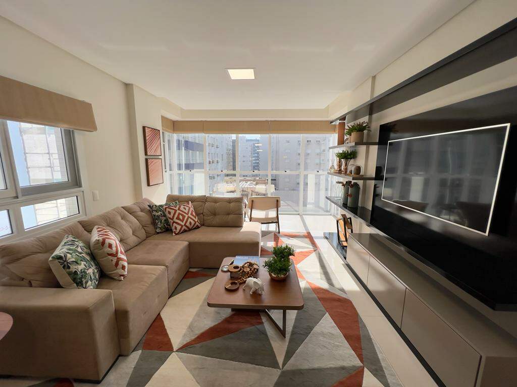 Apartamento à venda no Navegantes: 