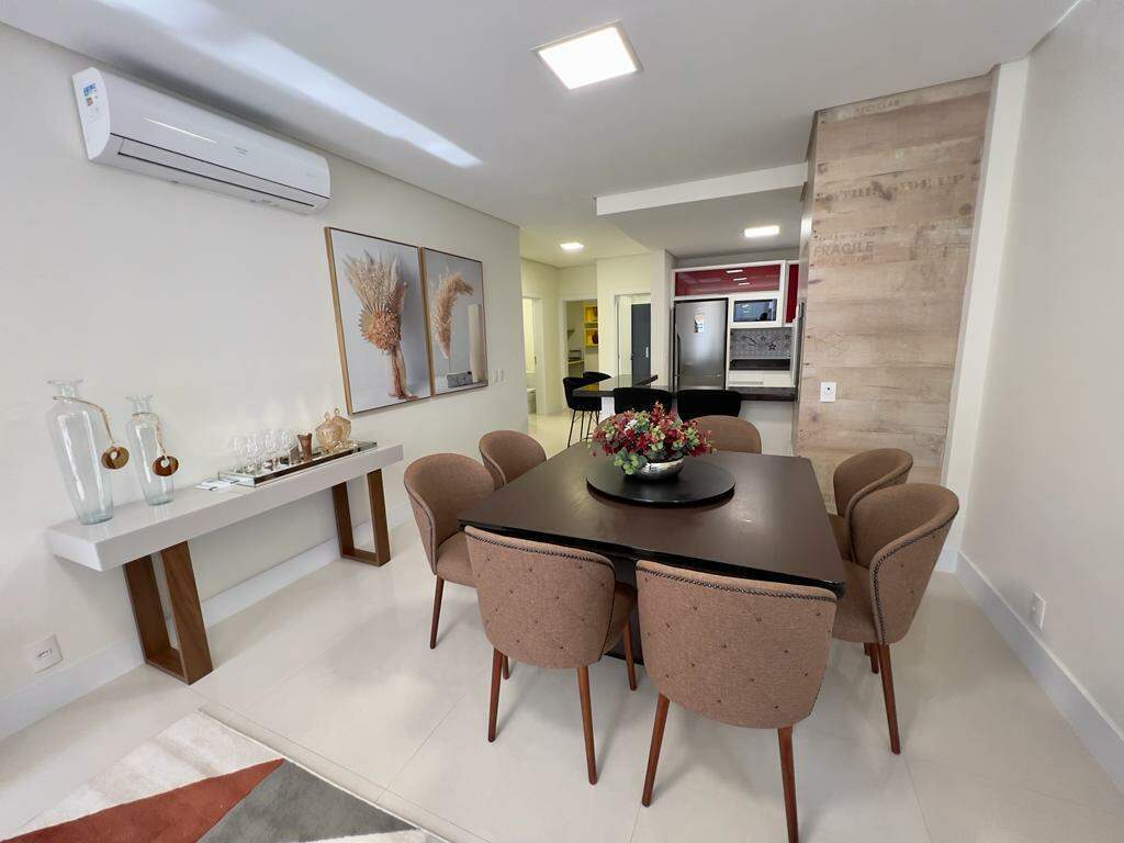 Apartamento à venda no Navegantes: 