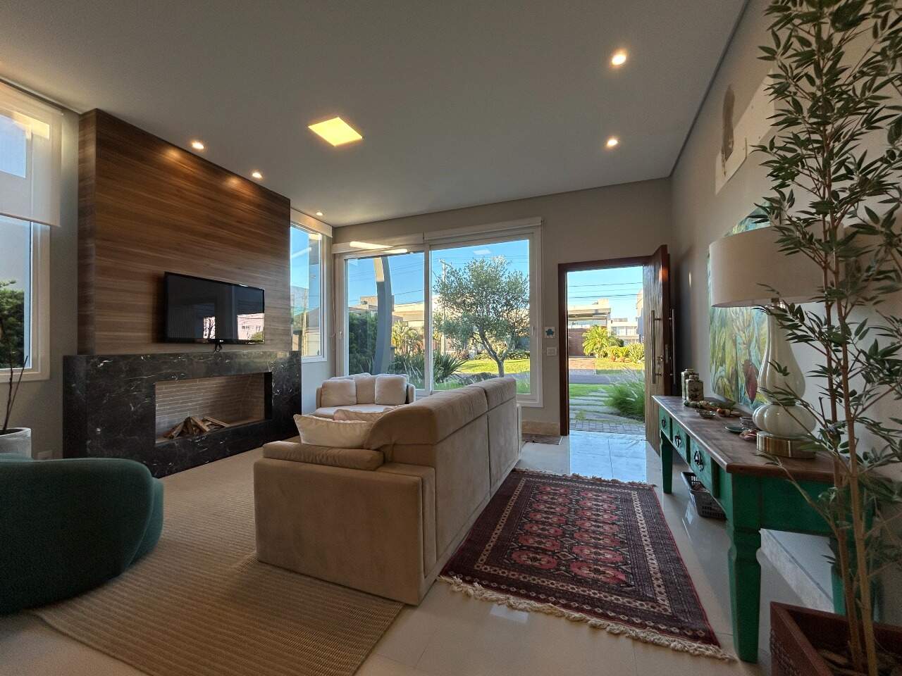 Casa em Condomínio à venda no Centro: 