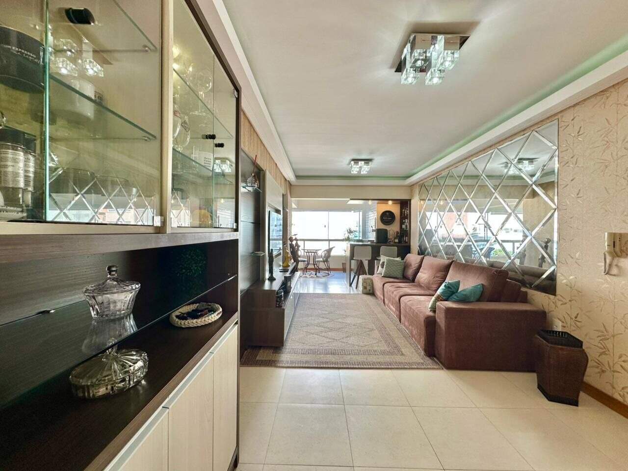 Apartamento à venda no Navegantes: 