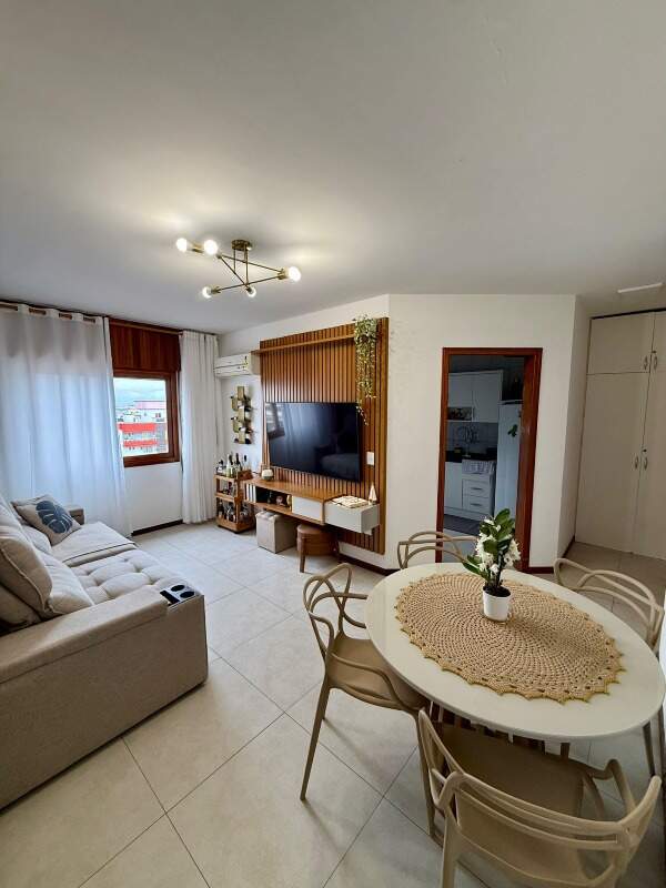 Apartamento à venda no Zona Nova: 