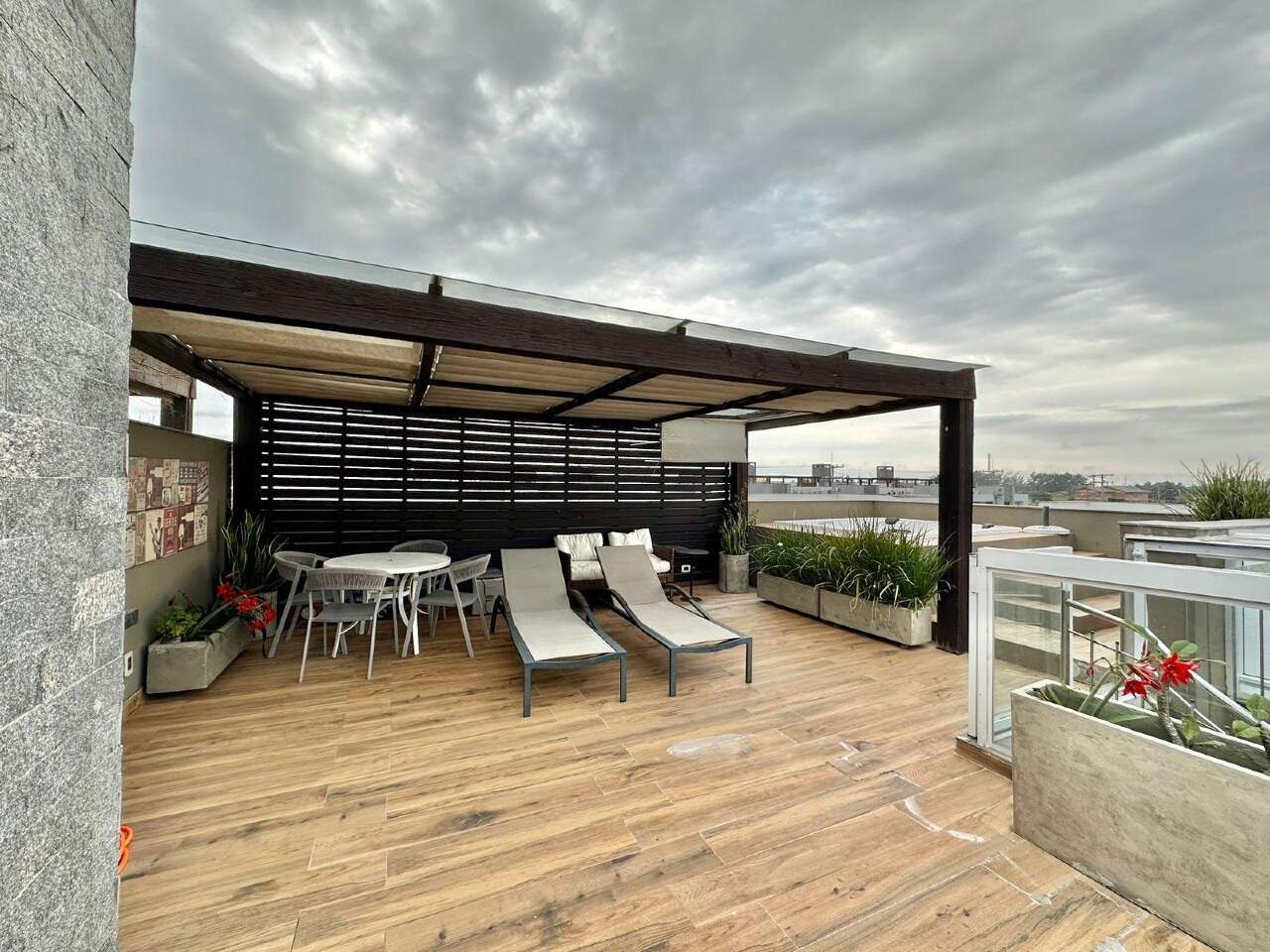 Casa em Condomínio à venda no Atlantida: 